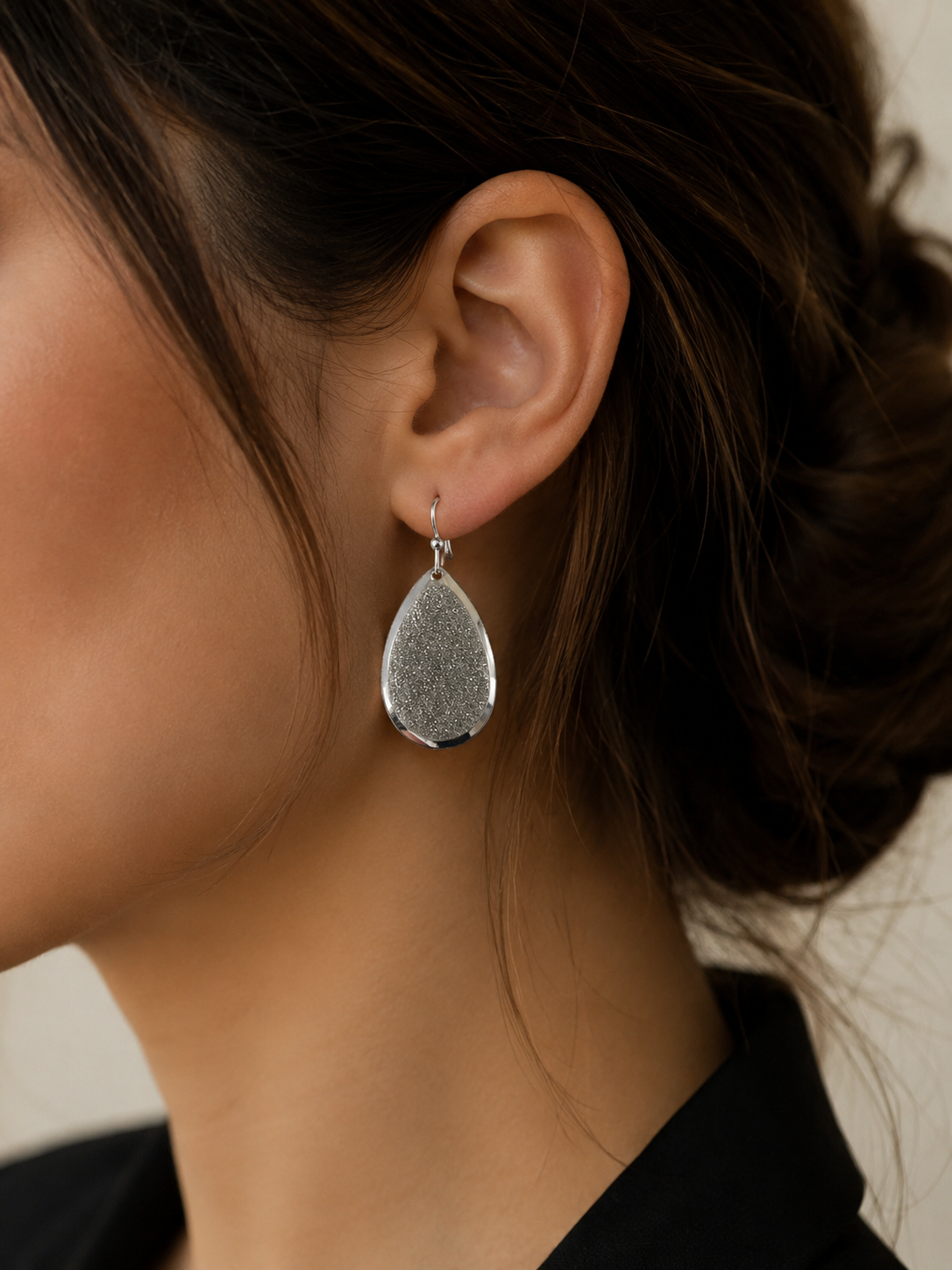 گوشواره اشکی نقره ای اکلیلی
