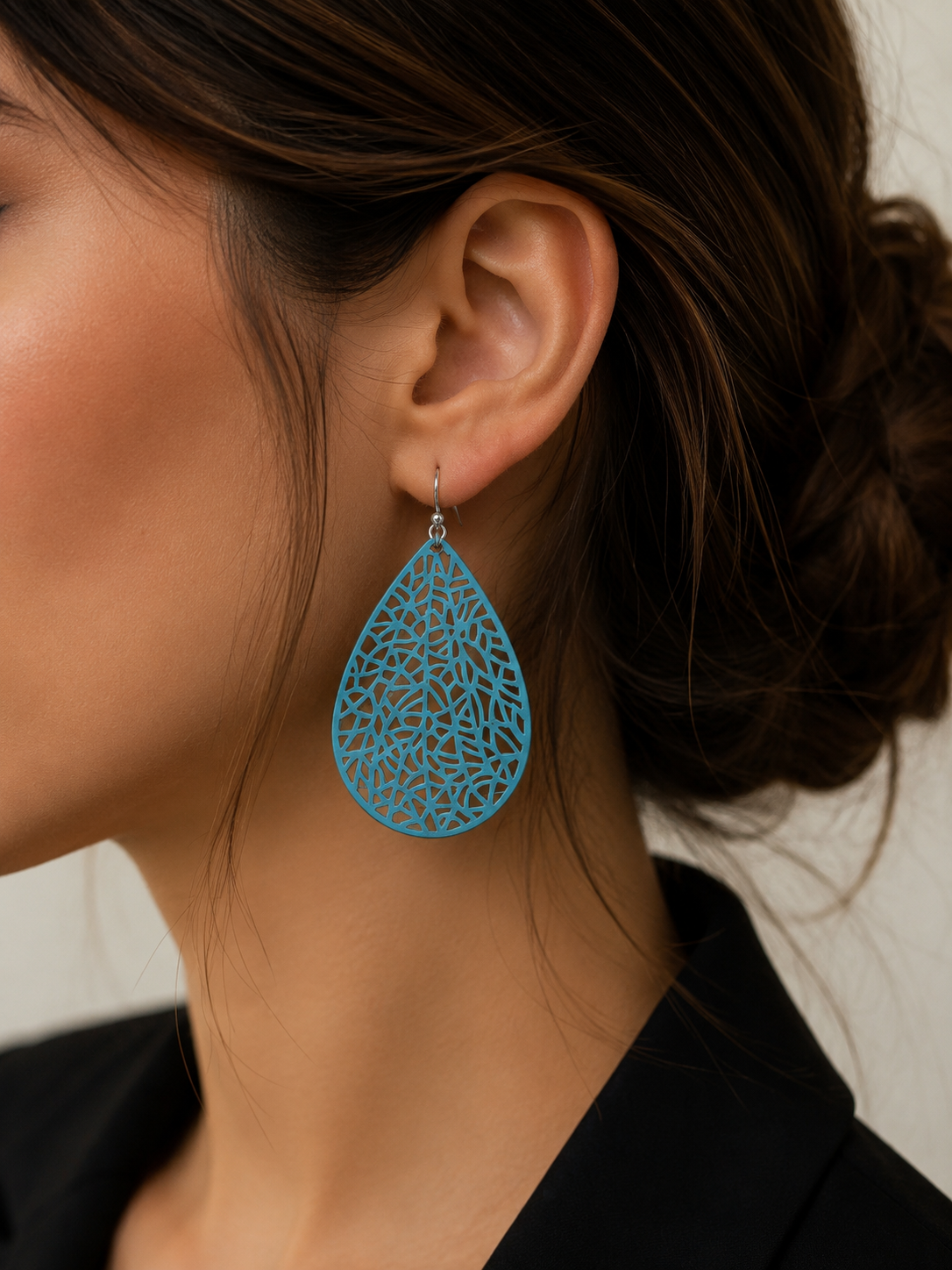 گوشواره اشکی فیروزه ای مشبک